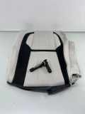 Details zur Sitzverkleidung LAND ROVER RANGE ROVER VELAR (L560) 2.0 D 4x4