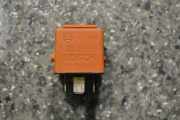Relais BMW 3 (E30) 320 i 1378238