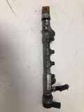 KRAFTSTOFFVERTEILER EINSPRITZLEISTE VERTEILERROHR AUDI Q3 (8U) 2.0 TDI 03L906051