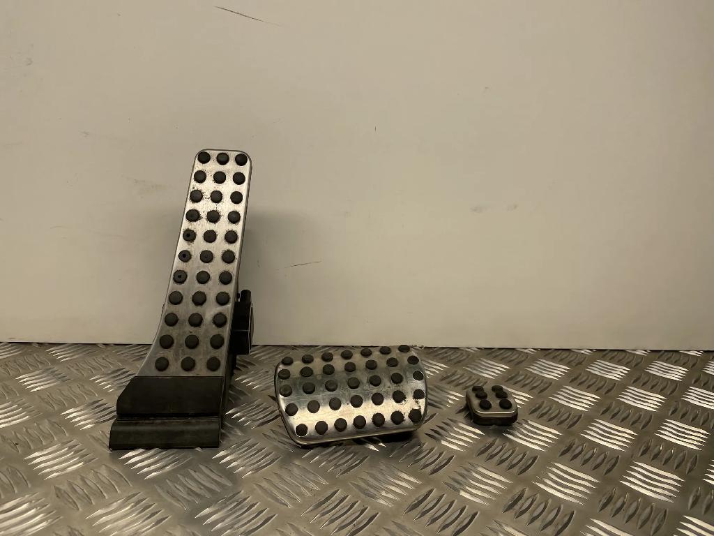 PEDALE SATZ SET MERCEDES-BENZ C (W204) C 350 CDI (204.025) A1702900182 A2043000204