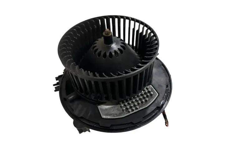 Innenraumheizung VW GOLF VII Variant (BA5, BV5) 1.4 TGI CNG 5Q1819021B