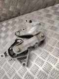 Motorhalter links MERCEDES-BENZ GLA (X156) GLA 200 CDI / d (156.908) A2462401109