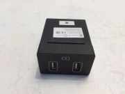 USB HYUNDAI TUCSON (NX4E, NX4A) 1.6 T-GDi Hybrid 96125N9500