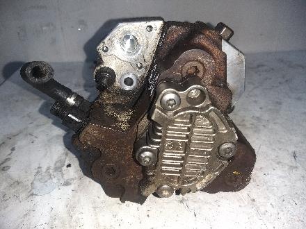 Kraftstoffpumpe Volvo V70 II Kombi (285) 8642778