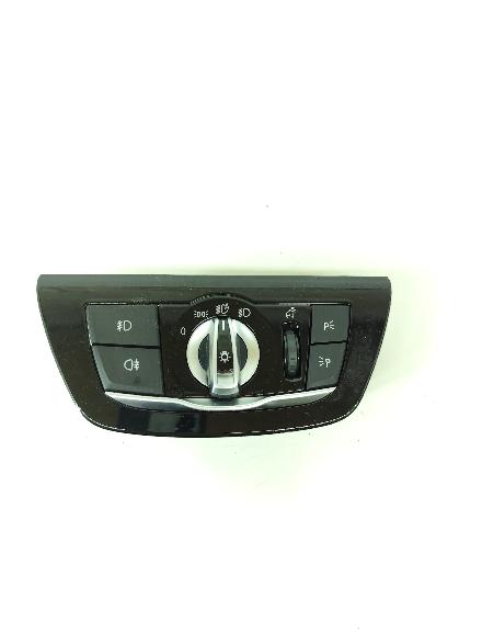 Schalter für Licht BMW 5er (G30, F90) 6841883