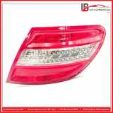 Rückleuchte Hecklicht Rechts LED MERCEDES C-KLASSE W204 C250 CGI 150 KW 2048202064 A2048202064