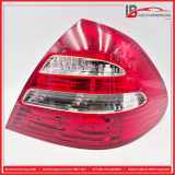 Rückleuchte Rücklicht R ohne Lampenträger MERCEDES E-KLASSE W211 E220 CDI 110 KW A2118200464