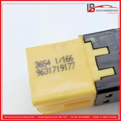 Schalter für Zentralverriegelung CITROEN XSARA PICASSO (N68) 1.8 16V 85 KW 9631719177 Bild Schalter für Zentralverriegelung CITROEN XSARA PICASSO (N68) 1.8 16V 85 KW 9631719177