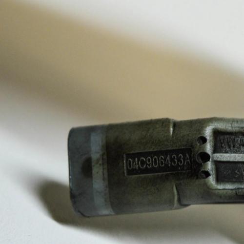 Andere Motorraumteile VW TIGUAN (AD1) 1.4 TSI 04E103173 04C906433A Bild Andere Motorraumteile VW TIGUAN (AD1) 1.4 TSI 04E103173 04C906433A