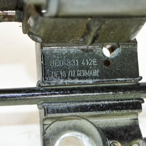 Türscharnier vorne rechts Audi Q7 (4L) 8E0831412E Bild Türscharnier vorne rechts Audi Q7 (4L) 8E0831412E