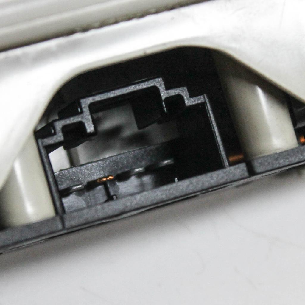 Innenleuchte Audi A6 Avant (4F, C6) 4F0947111 Bild Innenleuchte Audi A6 Avant (4F, C6) 4F0947111