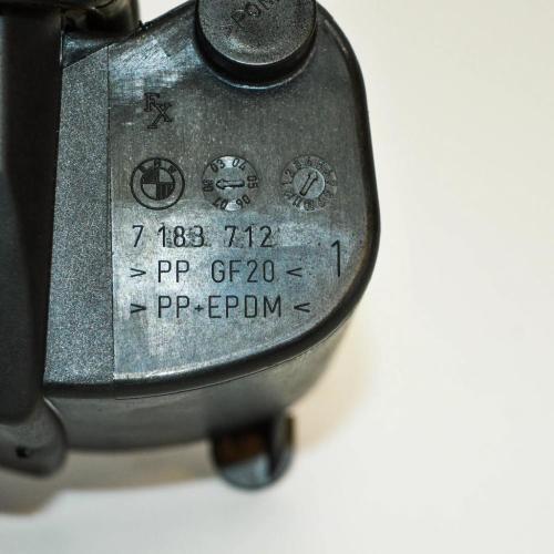 Kraftstofftankdeckel BMW 5 Touring (E61) 520 d 7189712 Bild Kraftstofftankdeckel BMW 5 Touring (E61) 520 d 7189712