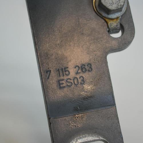 Motorhaubenscharnier links BMW 3er (E90) 7115263 Bild Motorhaubenscharnier links BMW 3er (E90) 7115263