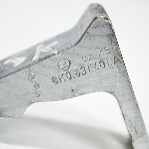 Türscharnier hinten links Skoda Superb II (3T) 8K0831401A Bild Türscharnier hinten links Skoda Superb II (3T) 8K0831401A