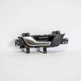 Türinnengriffrahmen hinten links AUDI A6 Avant (4F5, C6) 2.0 TDI 4F0839019D