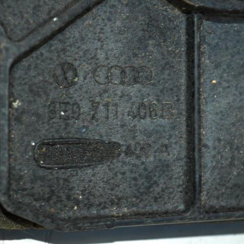 Teilepaket Innenausstattung Audi A4 Avant (8E, B7) 8E0711406B Bild Teilepaket Innenausstattung Audi A4 Avant (8E, B7) 8E0711406B