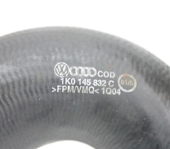 Ladeluftkühlerschlauch links VW GOLF V (1K1) 2.0 TDI 1K0145832C Bild Ladeluftkühlerschlauch links VW GOLF V (1K1) 2.0 TDI 1K0145832C