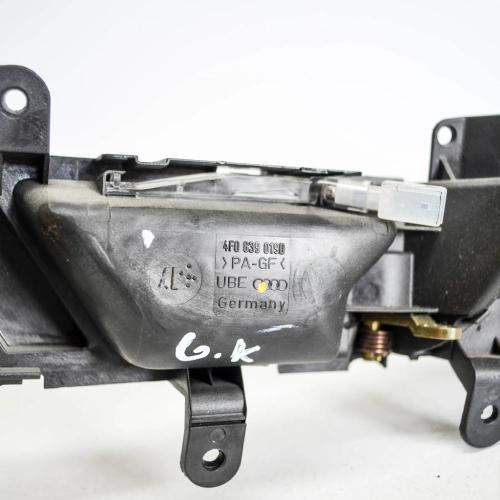 Türinnengriffrahmen hinten links AUDI A6 Avant (4F5, C6) 2.0 TDI 4F0839019D Bild Türinnengriffrahmen hinten links AUDI A6 Avant (4F5, C6) 2.0 TDI 4F0839019D
