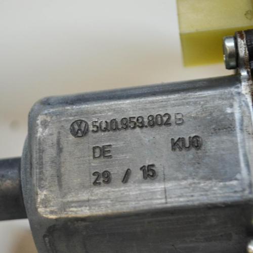 Motor Fensterheber rechts Audi A3 Limousine (8V) 5Q0959802B Bild Motor Fensterheber rechts Audi A3 Limousine (8V) 5Q0959802B