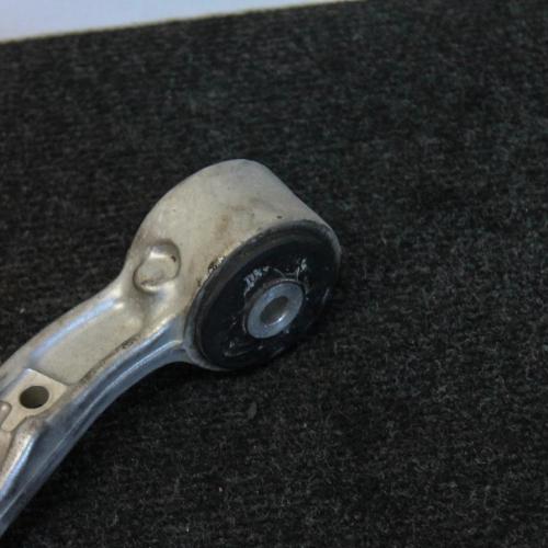 Vorderer oberer Querlenker rechts AUDI Q7 (4L) 3.0 TFSI quattro Bild Vorderer oberer Querlenker rechts AUDI Q7 (4L) 3.0 TFSI quattro