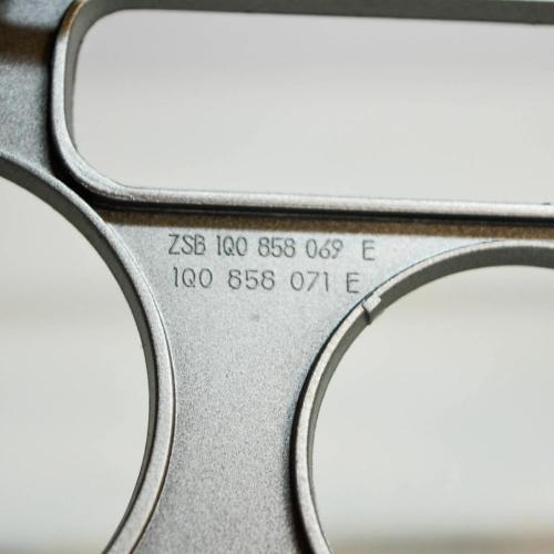 Musik-Player Verkleidung VW EOS (1F7, 1F8) 2.0 TDI 16V 1Q0858069E Bild Musik-Player Verkleidung VW EOS (1F7, 1F8) 2.0 TDI 16V 1Q0858069E