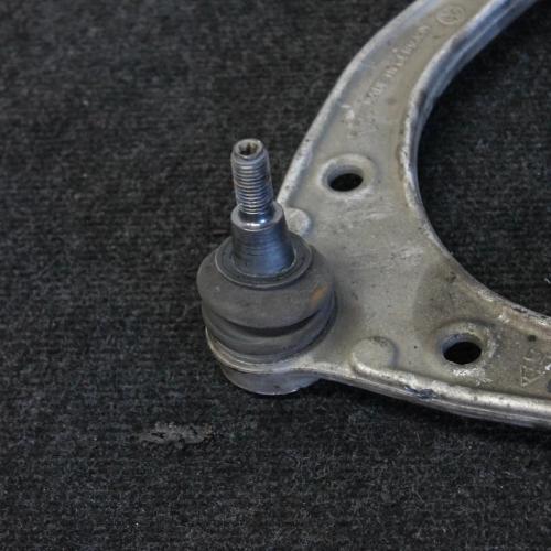 Vorderer oberer Querlenker rechts AUDI Q7 (4L) 3.0 TFSI quattro Bild Vorderer oberer Querlenker rechts AUDI Q7 (4L) 3.0 TFSI quattro