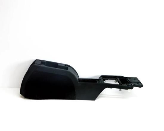 Mittelkonsole SKODA SUPERB II (3T4) 2.0 TDI 3T0863241E 3T0863241E 3T0883077A 3T0862531A Bild Mittelkonsole SKODA SUPERB II (3T4) 2.0 TDI 3T0863241E 3T0863241E 3T0883077A 3T0862531A