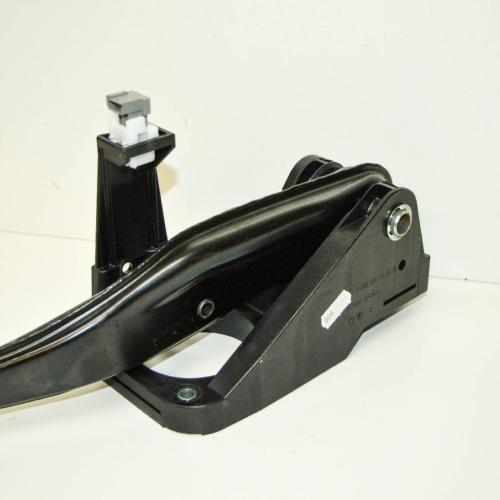 Bremspedal Mercedes-Benz CLA Coupe (C117) A2462900019 Bild Bremspedal Mercedes-Benz CLA Coupe (C117) A2462900019