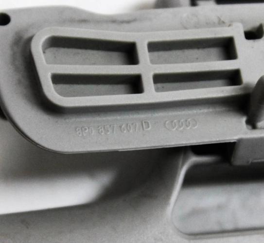 Dachgriff vorne links AUDI A6 Avant (4F5, C6) 3.0 TDI quattro 8P0857607D 8P0857607C Bild Dachgriff vorne links AUDI A6 Avant (4F5, C6) 3.0 TDI quattro 8P0857607D 8P0857607C