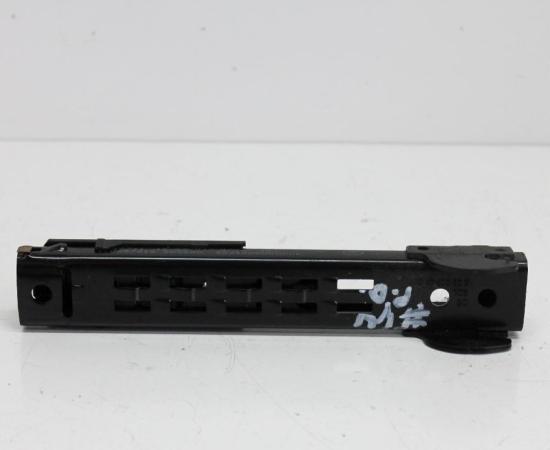 Gurtgeber vorne VW Golf V (1K) 1T0857819 Bild Gurtgeber vorne VW Golf V (1K) 1T0857819