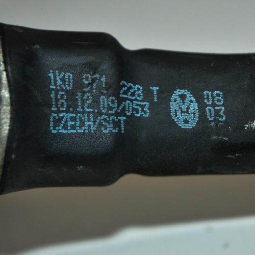 Ladegerät Batterie Skoda Octavia II (1Z) 1K0971228T Bild Ladegerät Batterie Skoda Octavia II (1Z) 1K0971228T