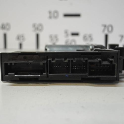 Motor Fensterheber rechts hinten Audi A4 Avant (8E, B7) 8E0959802E Bild Motor Fensterheber rechts hinten Audi A4 Avant (8E, B7) 8E0959802E