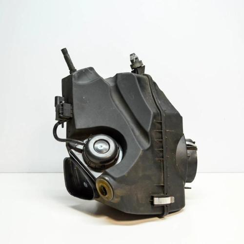 Luftfilterkasten AUDI A6 Avant (4F5, C6) 2.7 TDI quattro 4F0133837BB Bild Luftfilterkasten AUDI A6 Avant (4F5, C6) 2.7 TDI quattro 4F0133837BB
