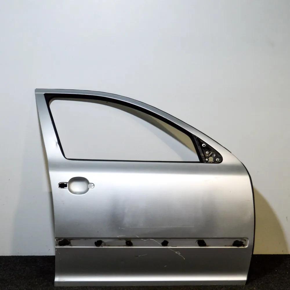 Vordere rechte Tür SKODA OCTAVIAII (1Z3) 1.9 TDI NERA Bild Vordere rechte Tür SKODA OCTAVIAII (1Z3) 1.9 TDI NERA