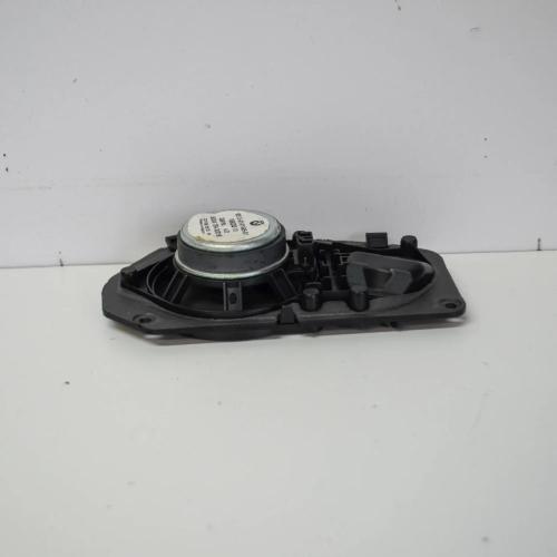 Lautsprecher im Armaturenbrett BMW 5 Touring (E61) 520 d 9141495 Bild Lautsprecher im Armaturenbrett BMW 5 Touring (E61) 520 d 9141495