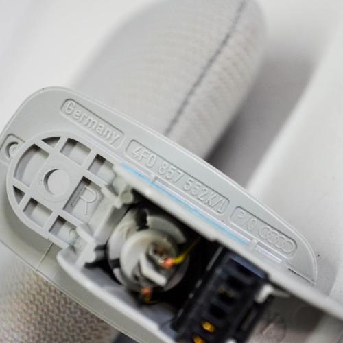 Sonnenblende rechts Audi A6 (4F, C6) 4F0857552K Bild Sonnenblende rechts Audi A6 (4F, C6) 4F0857552K