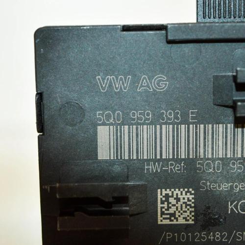 Türsteuergerät vorne links AUDI A3 Limousine (8VS, 8VM) 2.0 TFSI quattro 5Q0959393E Bild Türsteuergerät vorne links AUDI A3 Limousine (8VS, 8VM) 2.0 TFSI quattro 5Q0959393E