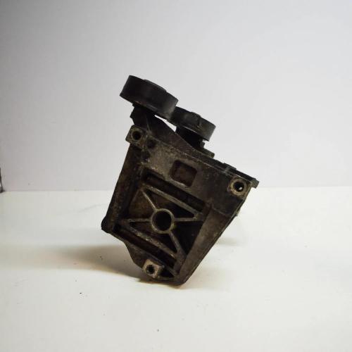 Generatorhalterung VW EOS (1F7, 1F8) 2.0 TDI 16V 03G903143 Bild Generatorhalterung VW EOS (1F7, 1F8) 2.0 TDI 16V 03G903143