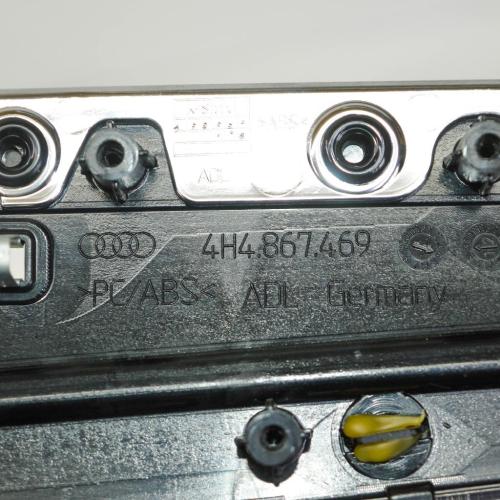 Türverkleidung links hinten Audi A8 (4H) 4H4867469 Bild Türverkleidung links hinten Audi A8 (4H) 4H4867469