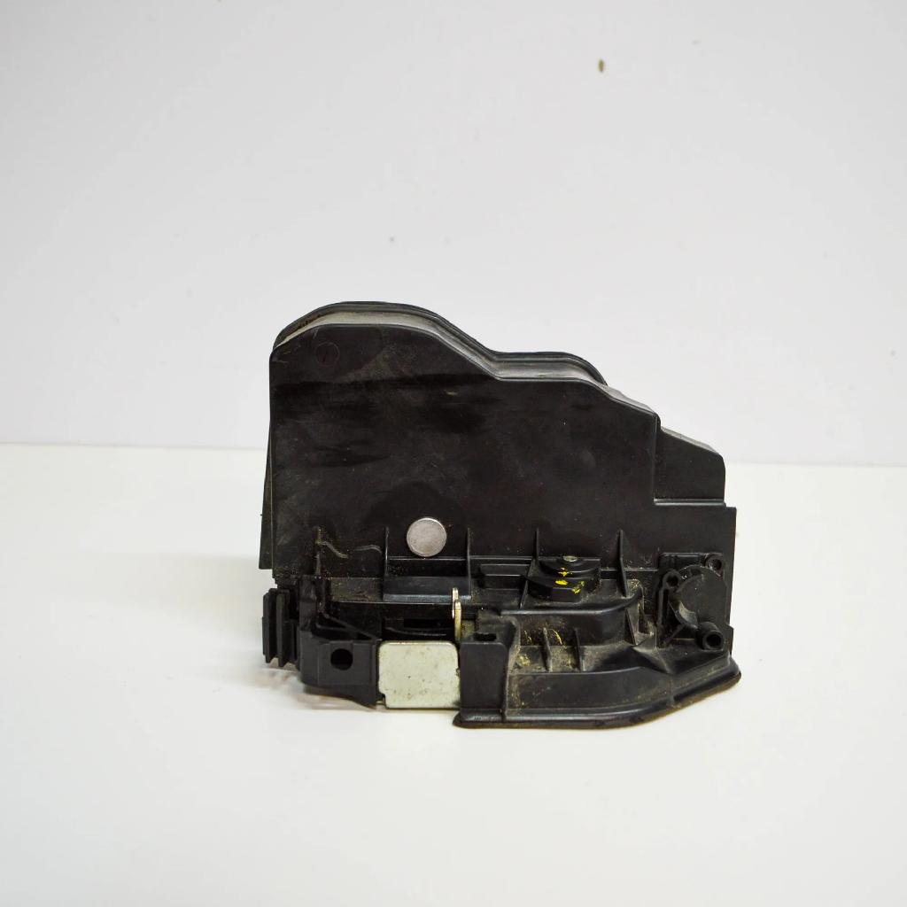 Türschloss hinten links BMW 5 Touring (E61) 520 d 7202147 Bild Türschloss hinten links BMW 5 Touring (E61) 520 d 7202147