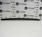 Vertikale Verkleidung auf der linken Seite der Windschutzscheibe BMW 5 Touring (F11) 520 d