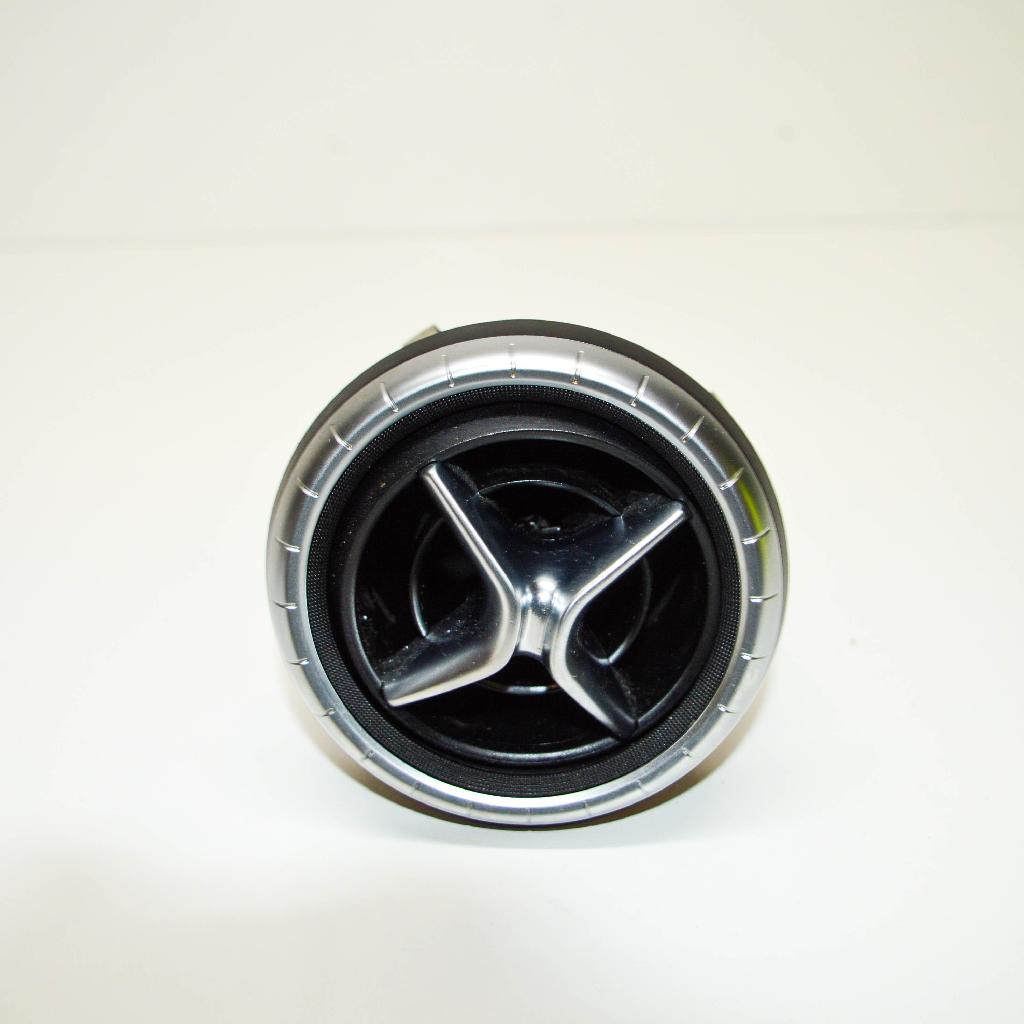 Lüftungsgitter Armaturenbrett Mercedes-Benz CLA Coupe (C117) A1178300354 Bild Lüftungsgitter Armaturenbrett Mercedes-Benz CLA Coupe (C117) A1178300354