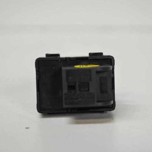 Schalter für Heckklappe Audi A3 Limousine (8V) Bild Schalter für Heckklappe Audi A3 Limousine (8V)