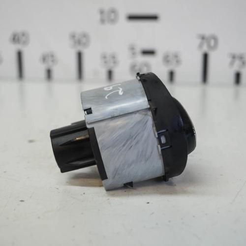 Scheinwerferschalter SKODA SUPERB II (3T4) 2.0 TDI 3T0941431B Bild Scheinwerferschalter SKODA SUPERB II (3T4) 2.0 TDI 3T0941431B