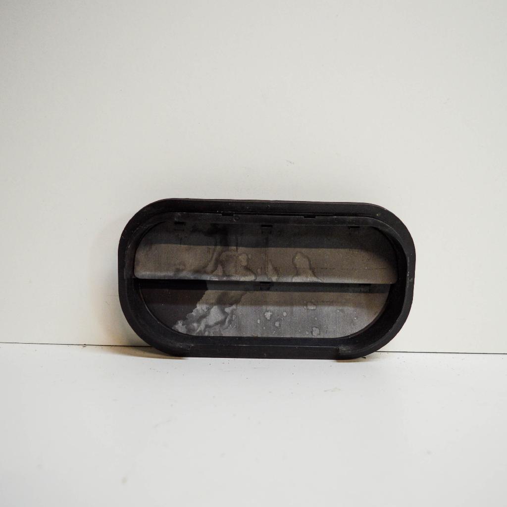 Ziergitter Audi A3 Limousine (8V) 6R0819465A Bild Ziergitter Audi A3 Limousine (8V) 6R0819465A