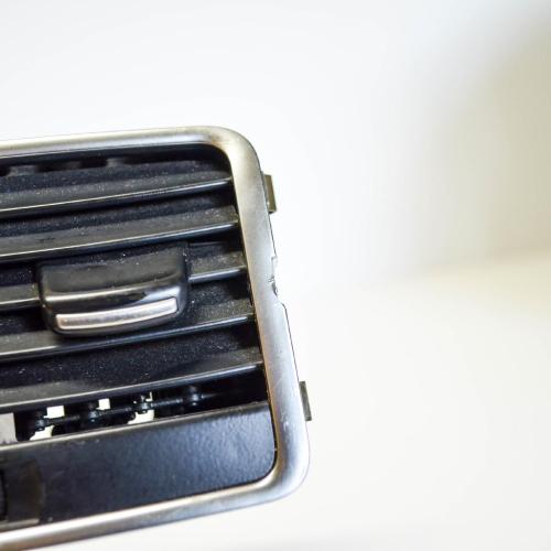 Lüftungsgitter Armaturenbrett Audi A6 (4F, C6) 4F0819203C Bild Lüftungsgitter Armaturenbrett Audi A6 (4F, C6) 4F0819203C
