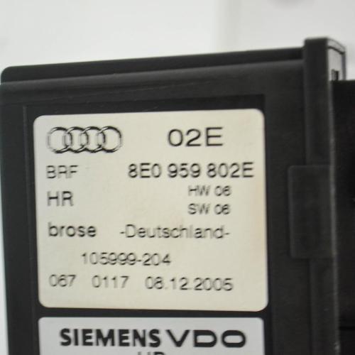 Motor Fensterheber rechts hinten Audi A4 Avant (8E, B7) 8E0959802E Bild Motor Fensterheber rechts hinten Audi A4 Avant (8E, B7) 8E0959802E