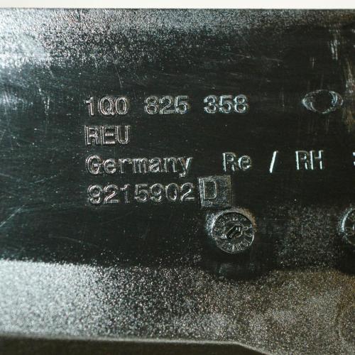 Sonstiges Teil VW Eos (1F) 1Q0825358 Bild Sonstiges Teil VW Eos (1F) 1Q0825358