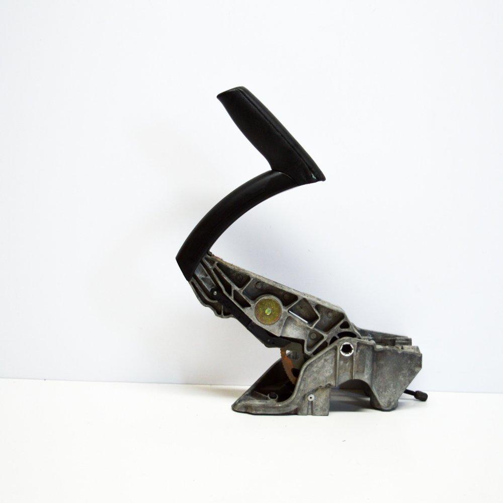 Handbremshebel Audi A3 (8P) 8P0711303A Bild Handbremshebel Audi A3 (8P) 8P0711303A