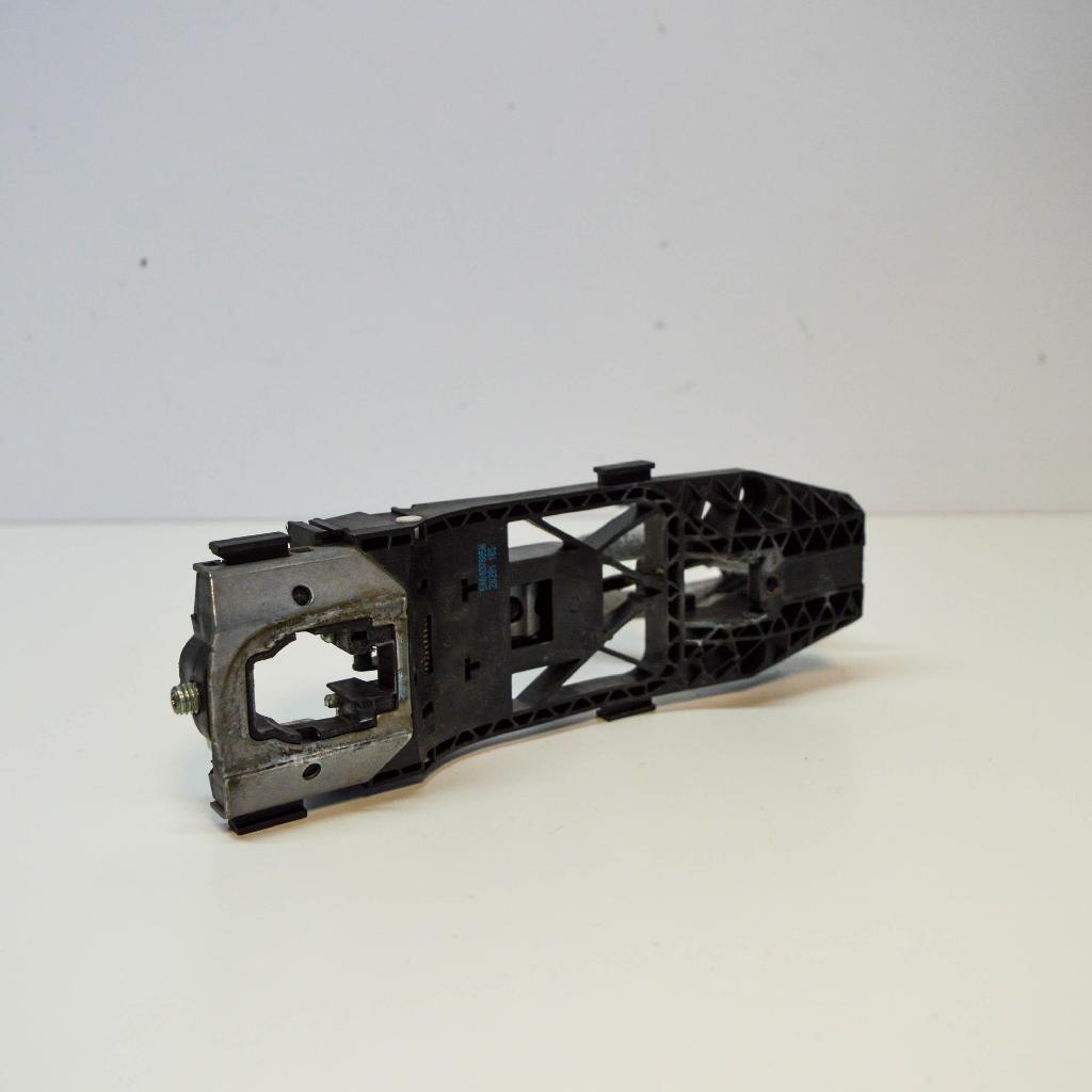 Türöffner innen rechts vorne Skoda Superb II (3T) 5N0837885H Bild Türöffner innen rechts vorne Skoda Superb II (3T) 5N0837885H